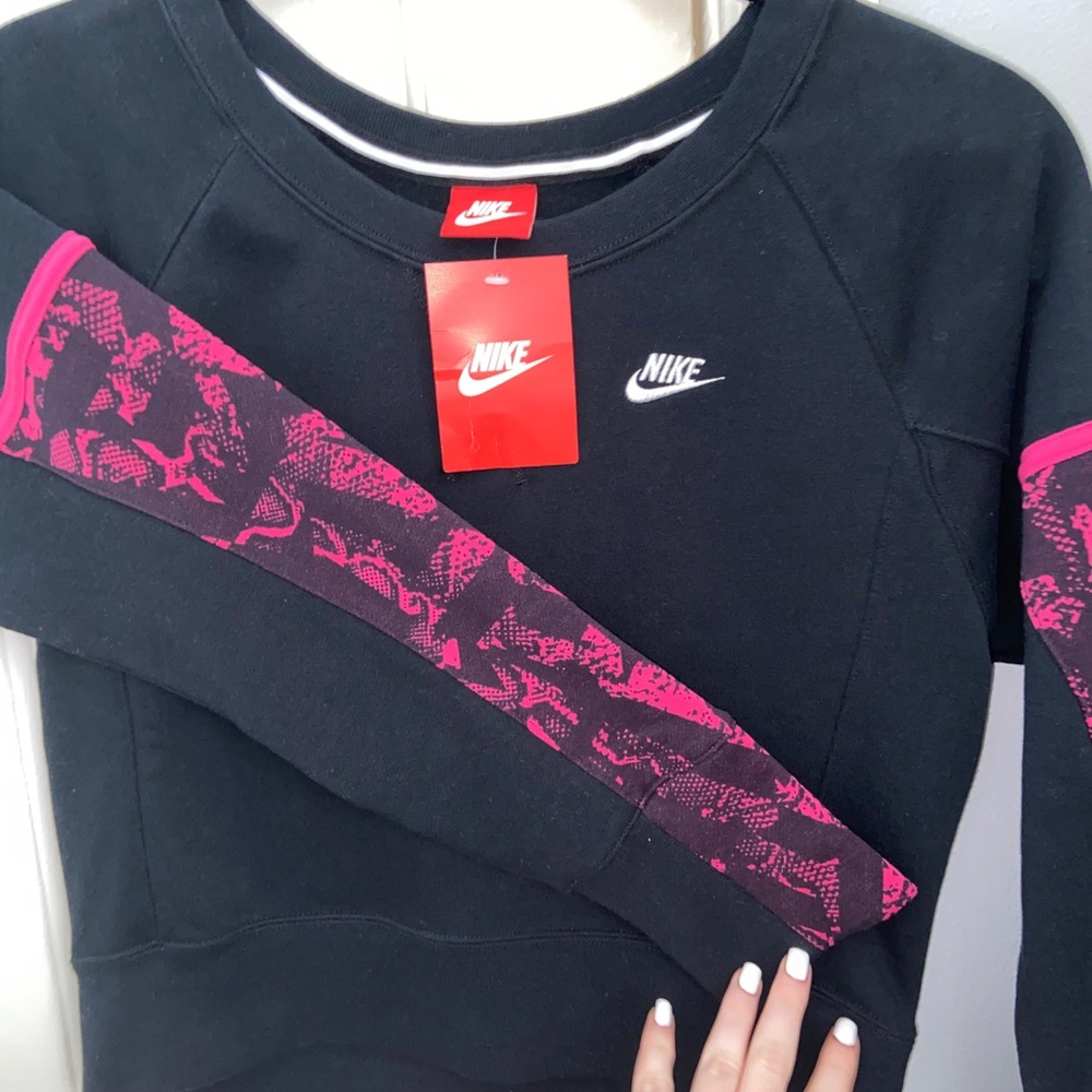 Girls Nike Sweatshirt